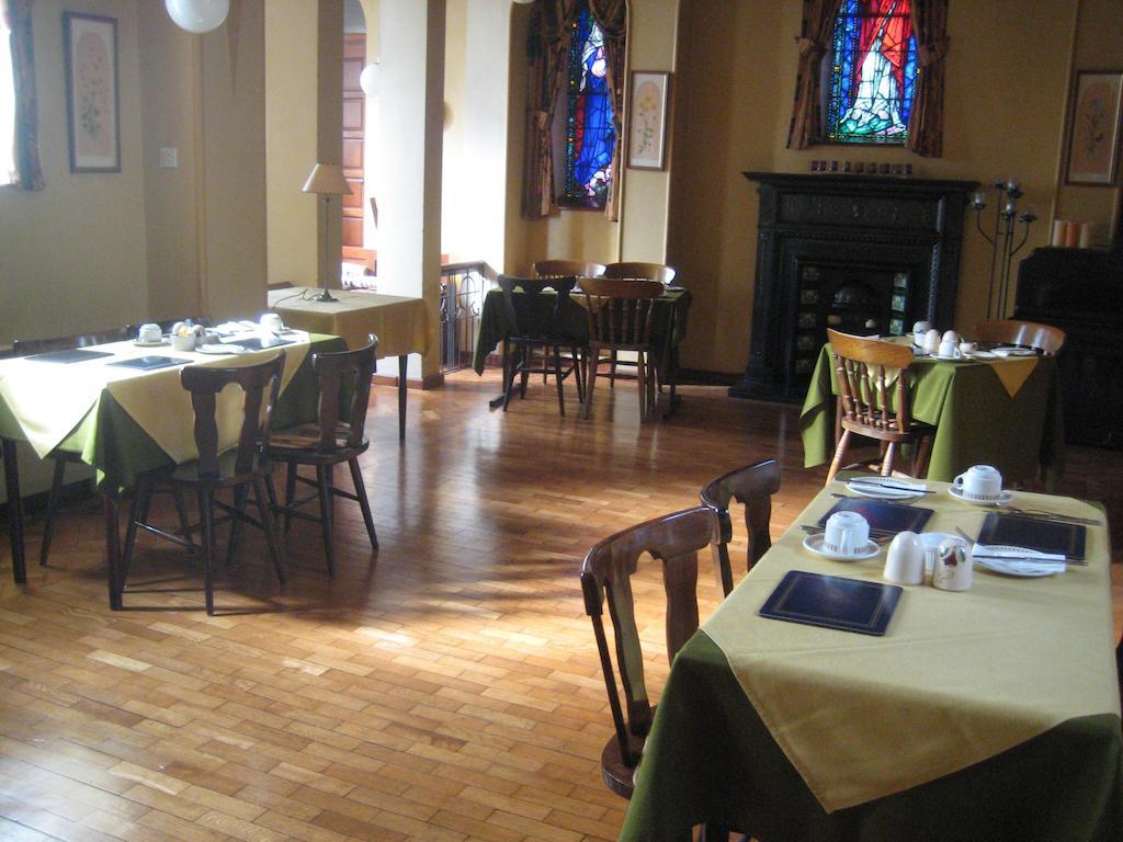 Bed and Breakfast The Convent à Leenaun Extérieur photo