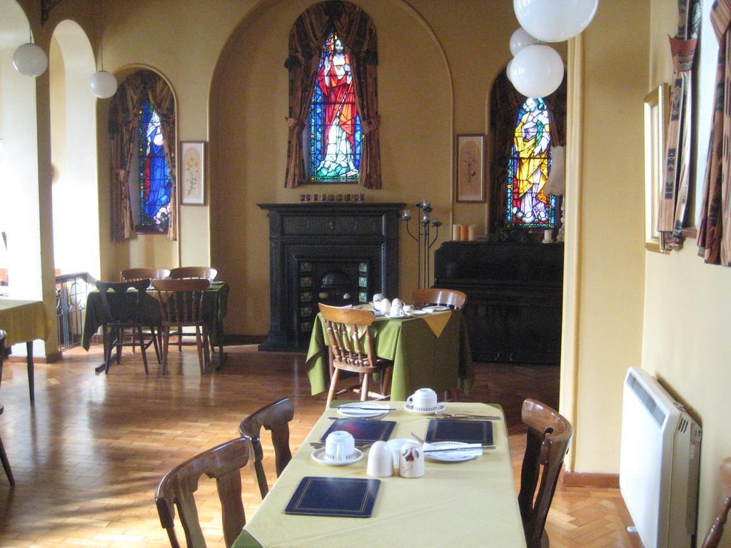 Bed and Breakfast The Convent à Leenaun Extérieur photo